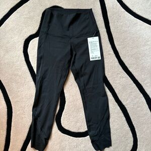 Lululemon Wunder Under HR Crop (Scalloped)